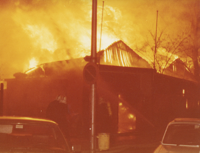 606182 Afbeelding van de brand in de concertzaal Tivoli (Lepelenburg) te Utrecht.